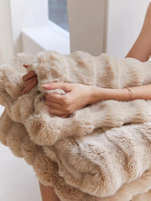 Fax Fur Fluffy Blanket