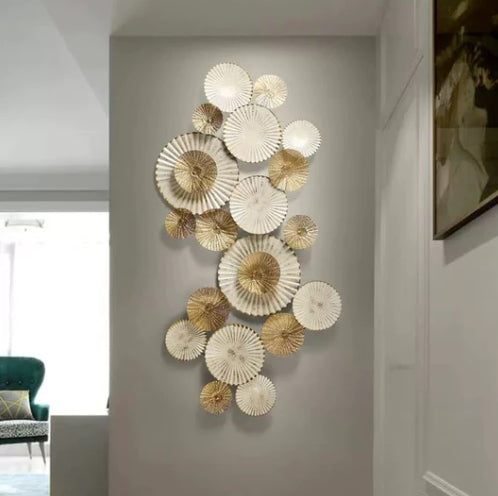 Rustic Disc-shaped Wall Decor in Beige