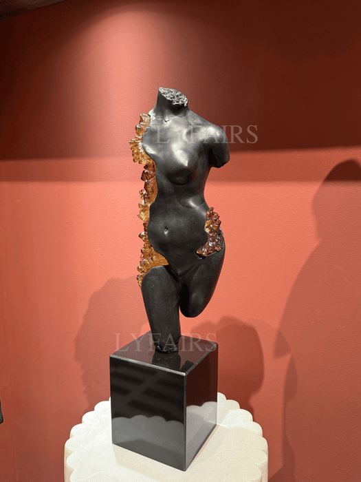 Shattered Beauty Classical Female Torso Sculpture Table Decor