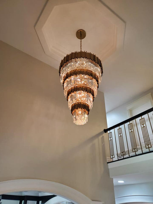 Lámpara de araña colgante multicapa moderna extragrande con acabado dorado, lámpara de lujo para escaleras grandes/dúplex/pasillo/entrada