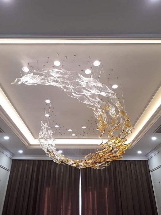Lampadario galleggiante di lusso con foglie in vetro di fascia alta per hotel/villa/soggiorno 
