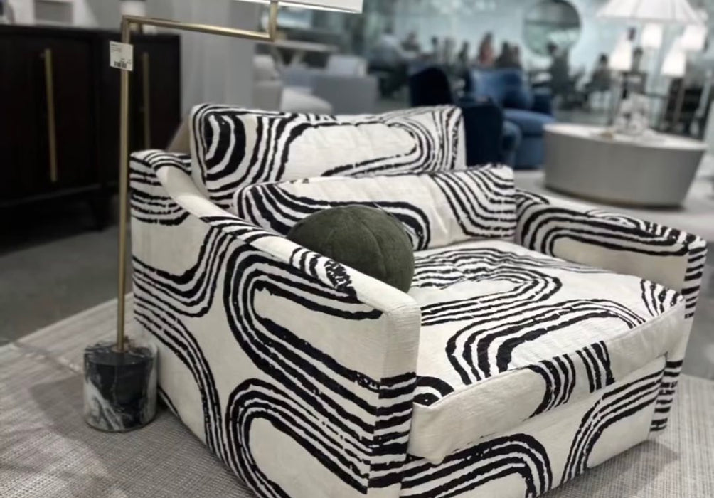 Modern Black&White Toast Sofa Chair