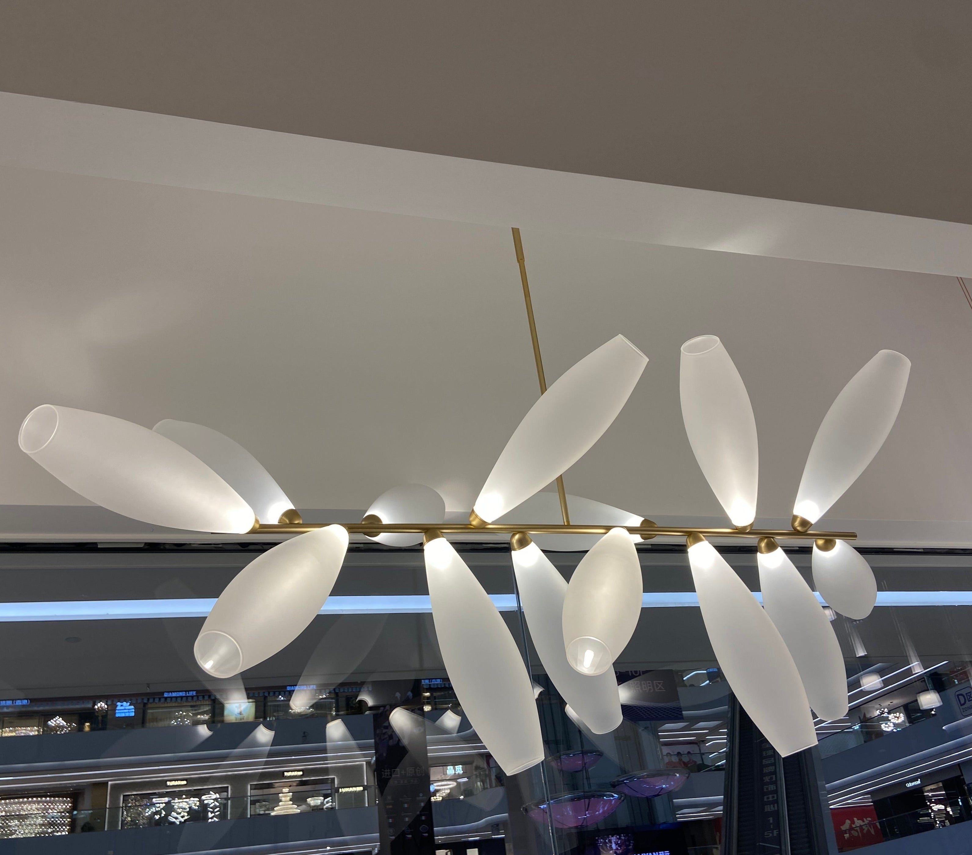 Minimalist Linear Rice Grain Shaped Bulb Chandelier for Dining Room ...