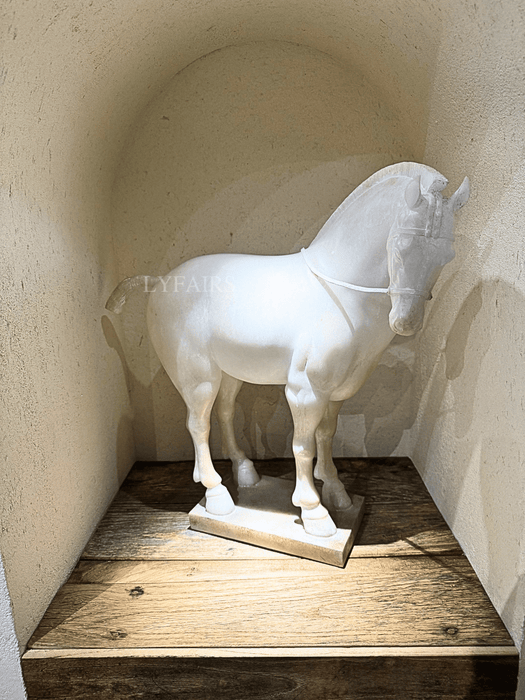 Head-down Little Horse Sculpture