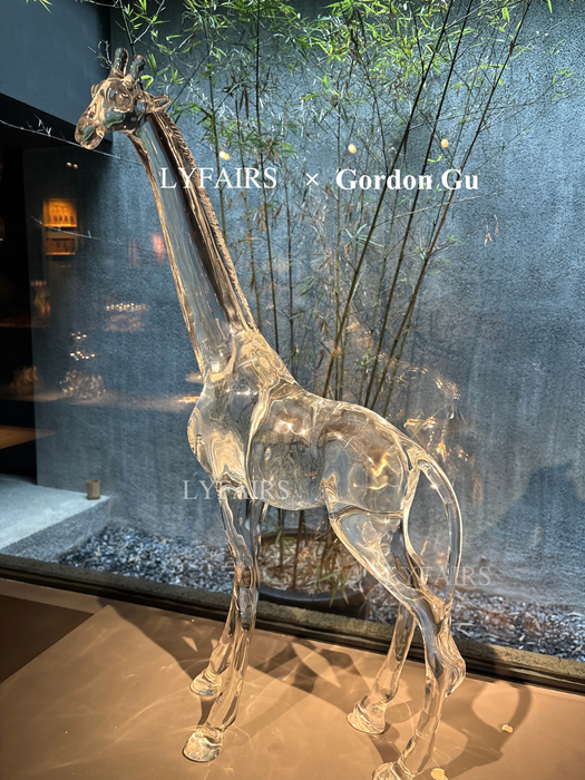 LYFAIRS x GORDON GU Giraffe Sculpture