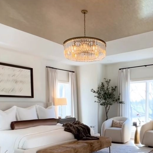 Modern Round Crystal Chandelier in Brass/Black Finish