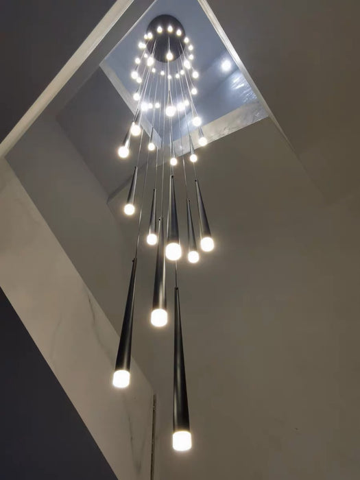 Minimalismo Foyer Scala Lampadario Lampada a sospensione a soffitto per ingresso soggiorno con finitura oro/nero