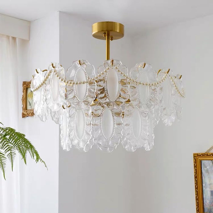 Lampadario/lampada da soffitto bianco crema elegante di lusso in stile vintage europeo con catene di perle bianche per soggiorno, camera da letto, ristorante, sala da pranzo