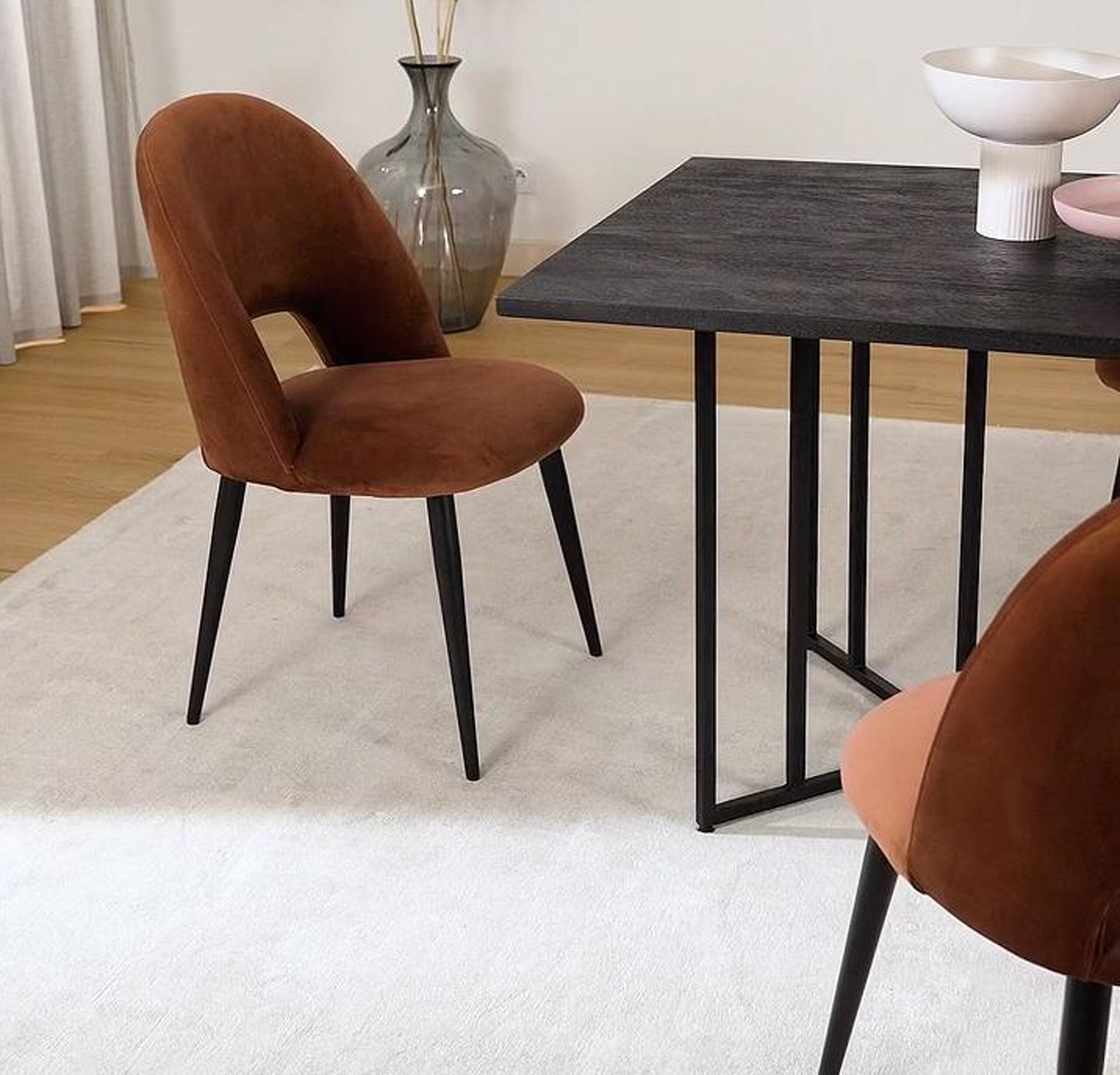 Modern Minimalism Fabric Finish Dining Chair ??? Lyfairs