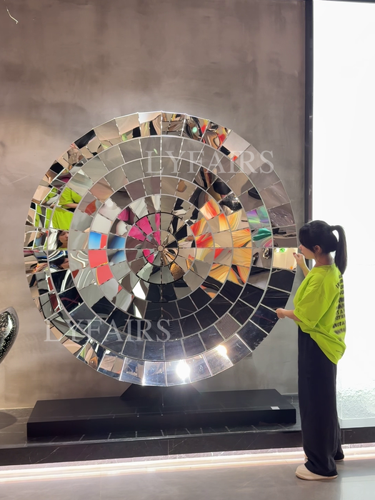 Contemporary Circular Wall Decor with Fragmented Reflective Panels