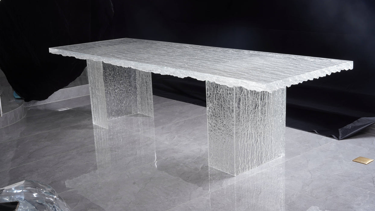 LYFAIRS x GORDON GU Ice-patterned Dining Table