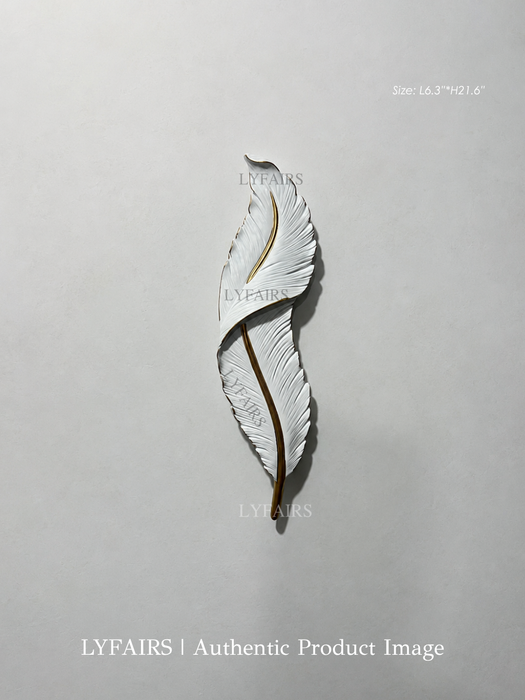 Light Luxury Creative White Resin Feather Wall Light
