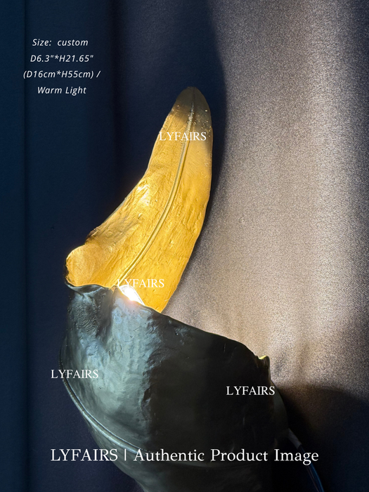 Luxury Artistic Sculptural Brass Forged Leaf Wall Sconce