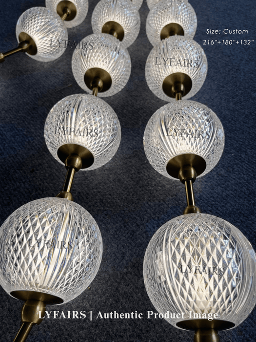 Araña moderna creativa con bolas acrílicas para sala de estar/escalera/vestíbulo/entrada