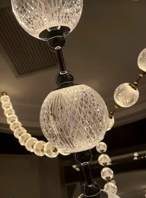 Lámpara de araña moderna y creativa con collar de perlas para sala de estar/escalera/vestíbulo/entrada