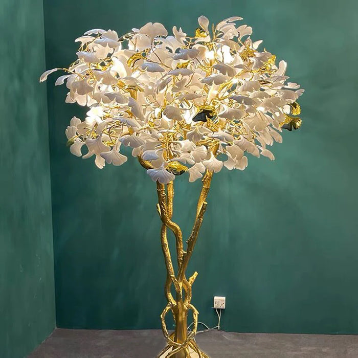 Lámparas de pie de árbol con diseño artístico de rama de cobre Ginkgo Biloba de cerámica blanca creativa de lujo para sala de estar/dormitorio/vestidor