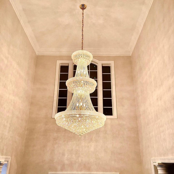 Lampadario di lusso dell'Impero francese per il soffitto della sala della villa Luce di cristallo a tre strati per la hall dell'hotel