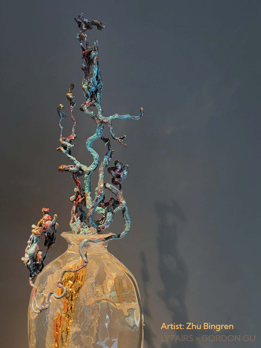 LYFAIRS x GORDON GU Shui Mu Ming Qin Vase by Zhu Bingren