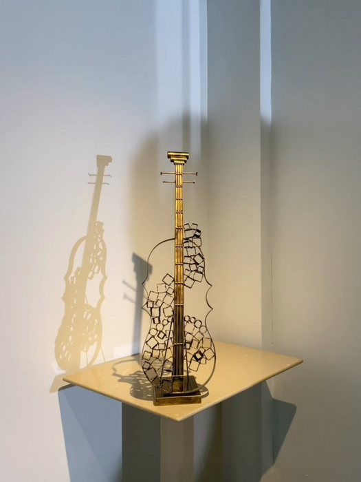 Artistic Melody Lattice Violin Sculpture