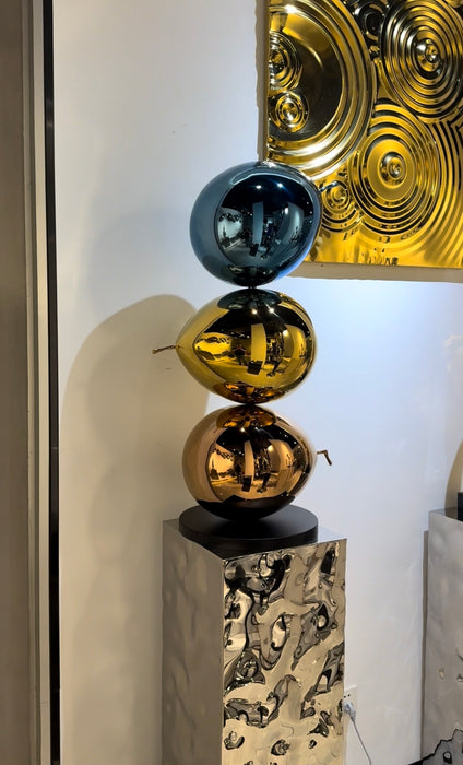 Art Design Red/Blue/Yellow Stainless Steel Sculpture