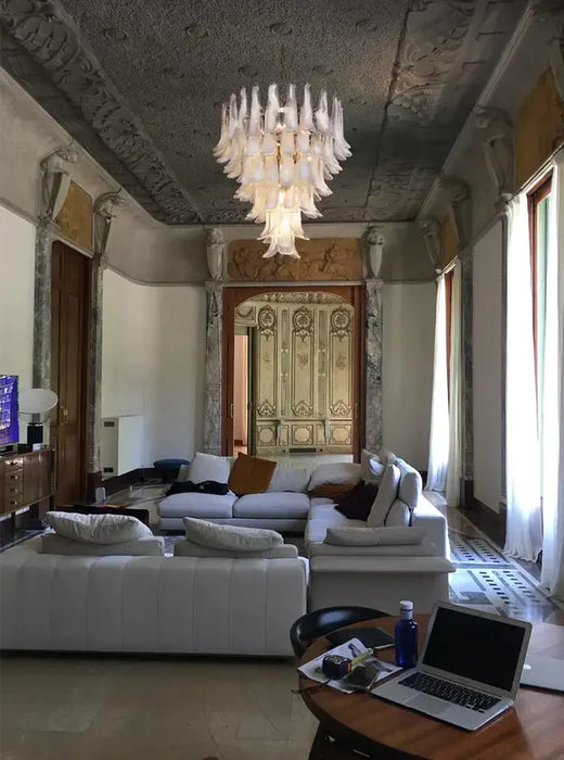 Lampadario in vetro petalo tradizionale italiano di metà secolo di arte moderna a 5/6 livelli