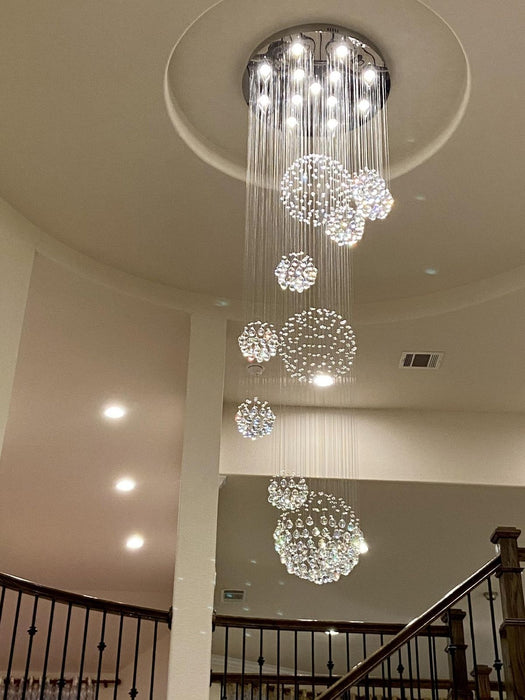 Lampadario a sospensione a soffitto a forma di globo a goccia di pioggia a spirale con lampadario di cristallo duplex maestoso per ingresso/scala