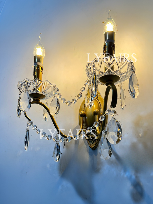 Traditional French Modern 2-Light Candle Wall Lamp