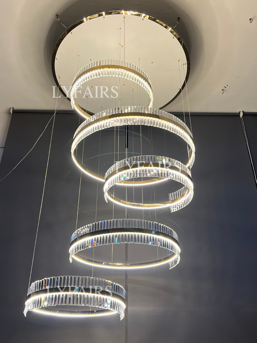 5-Ring Crystal Chandelier in Gold Finish