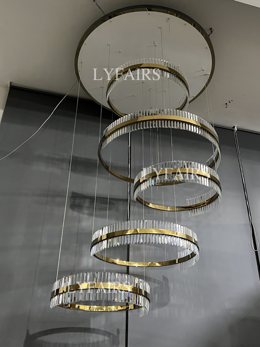 5-Ring Crystal Chandelier in Gold Finish