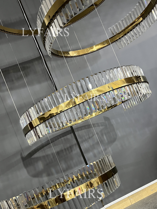 5-Ring Crystal Chandelier in Gold Finish