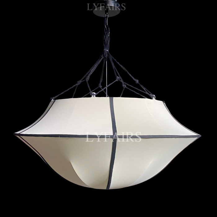 Lampadario a ombrello in seta bianco crema in stile vintage francese 