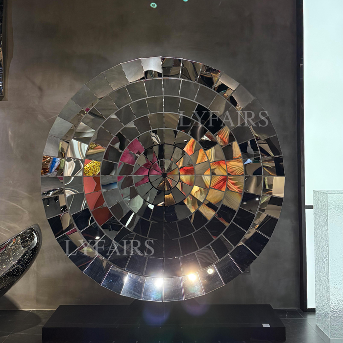 Contemporary Circular Wall Decor with Fragmented Reflective Panels