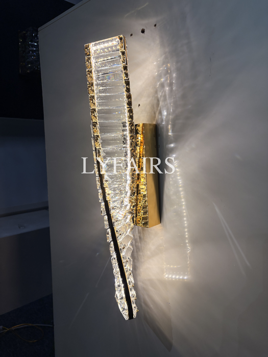 Italian Modern Style Line Wall Light for Bedroom