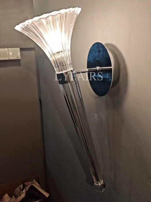 Luxury 1-Light Suona Wall Sconce