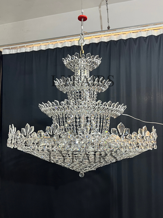 Lampadario di cristallo floreale impero di lusso con lampada moderna a 4 strati per foyer e soggiorno