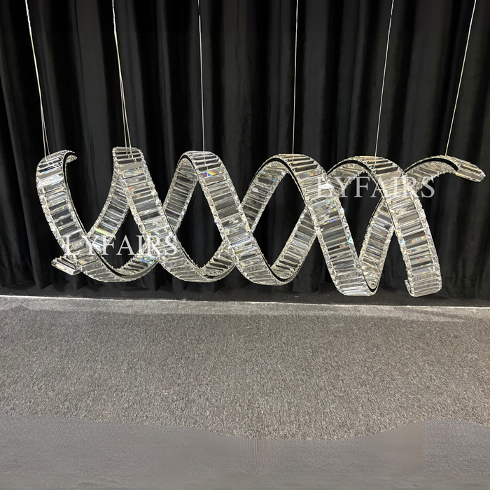 Lampadario di cristallo a spirale lineare di lusso per sala da pranzo/isola cucina