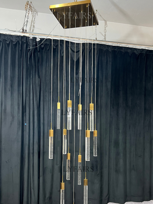 Lampadario di cristallo a bolle di ghiaccio leggero e lussuoso con finitura oro/cromo/nera per scale/atrio