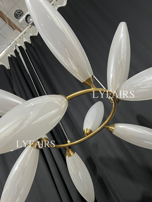 Lampadario minimalista in ferro a forma di chicco di riso lineare per sala da pranzo