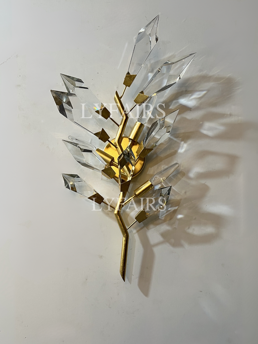 Modern Handcrafted Crystal Wall Lamp