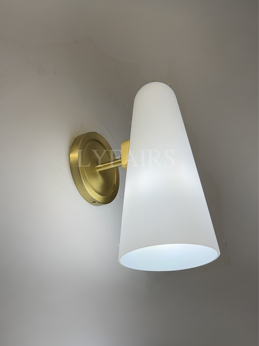 Modern Style Round Cone Hat Wall Lamp