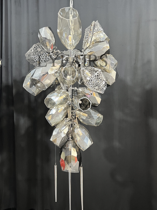 Lampadario moderno a forma di bicchiere di vino Lampadario di lusso leggero italiano per Ding/Soggiorno/Duplex/Villa/Ristorante