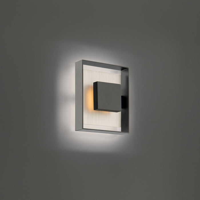 Minimalist Geometric Wall Lamp