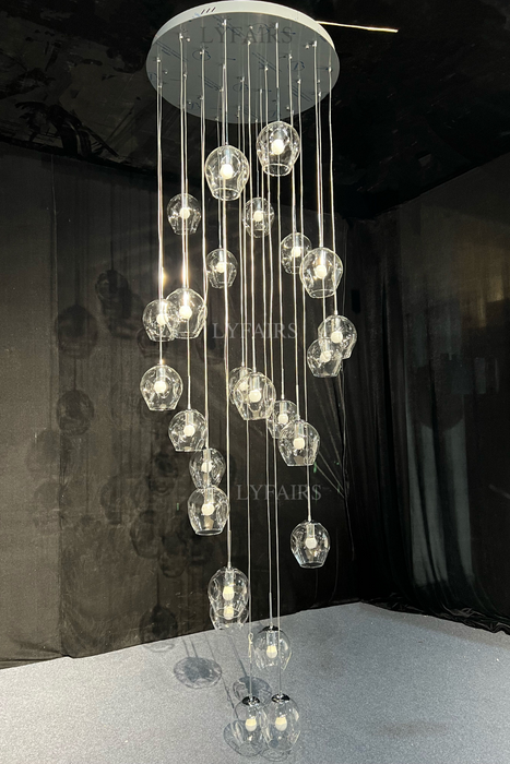 Lámpara de araña de cristal en espiral larga de diseñador nórdico, accesorio de iluminación decorativo de lujo moderno para escalera/pasillo