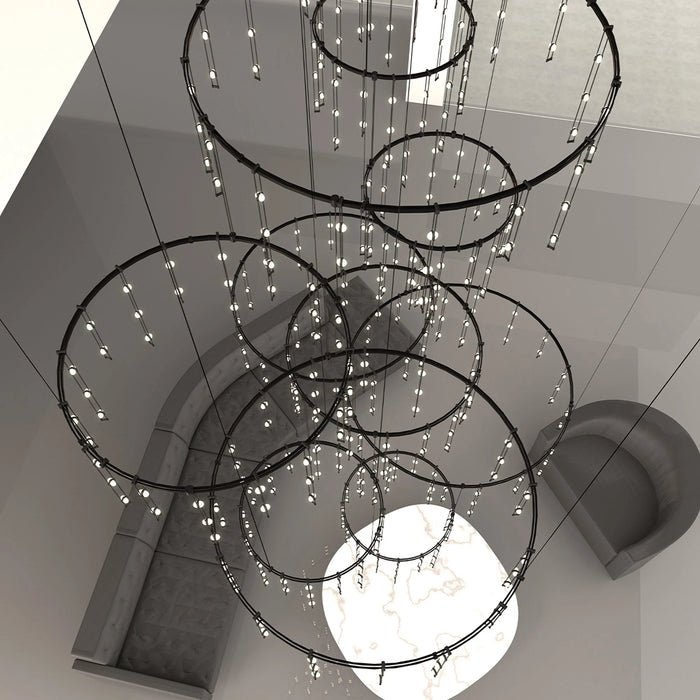 Lampadario a LED verticale con anelli multistrato dal design di arte moderna