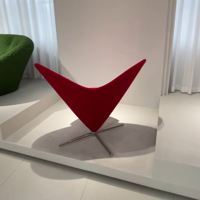 Creative Design Heart Chair