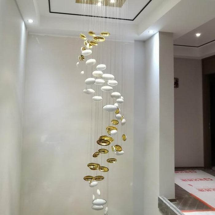 Moderna lampada da soffitto artistica e unica con pendente a forma di uovo di drago dorato per scale/centro vendite/hotel