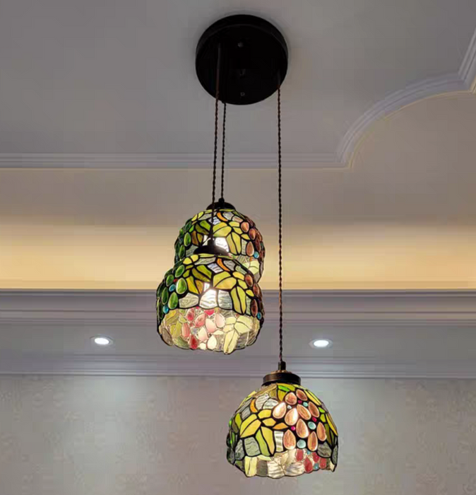 Lampadario a sospensione con uva in vetro multicolore in stile vintage Tiffany per caffetteria/bar/ingresso