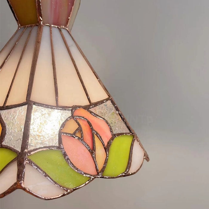 Lampadario in vetro colorato Tiffany vintage con lucite rosa per foyer/bar/caffetteria/comodino