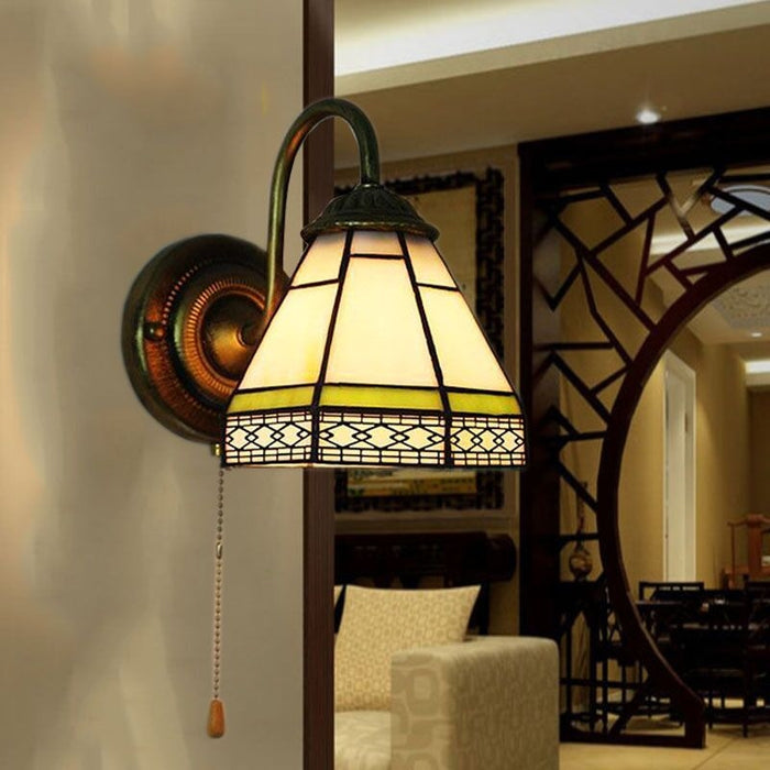 Lampada da parete in vetro colorato Tiffany retrò per corridoio/soggiorno/foyer/camera da letto