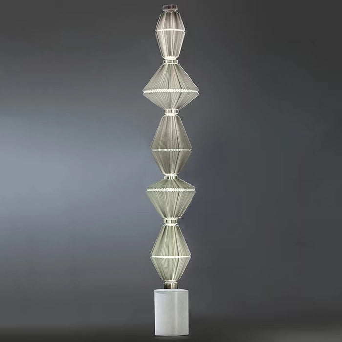 Lámpara de pie de la torre de volúmenes del arte moderno del modelo del diseñador para la sala de estar/el dormitorio/el vestíbulo del hotel